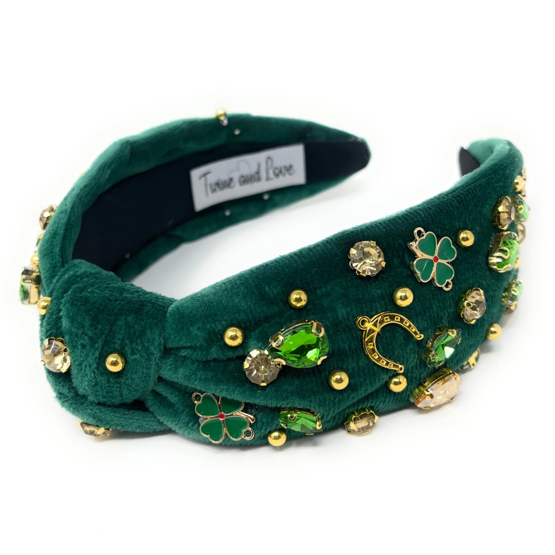 What jewel accents are on the headband?